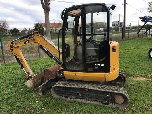 Mini pelle Caterpillar 302.7DCR - 1