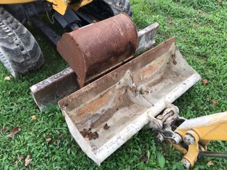 Mini pelle Caterpillar 302.7DCR - 10