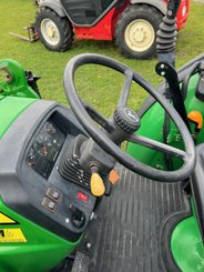 Tracteur agricole John Deere 5085M - 7