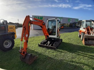 Mini pelle Kubota U25 - 1